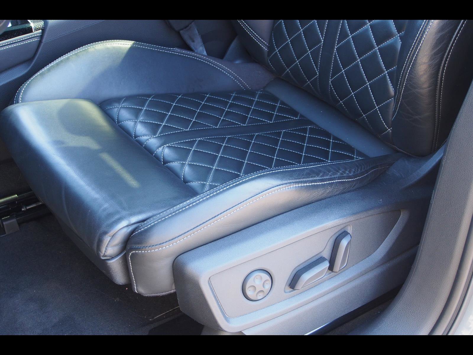 Used 2021 Audi SQ5 Prestige image 19