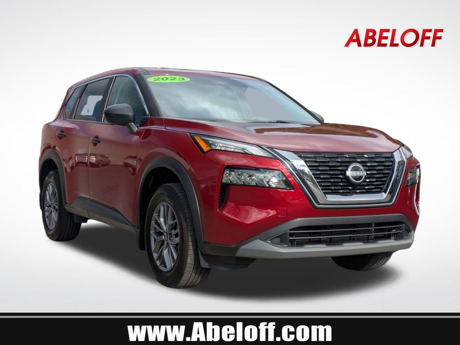 Used 2023 Nissan Rogue S image 1