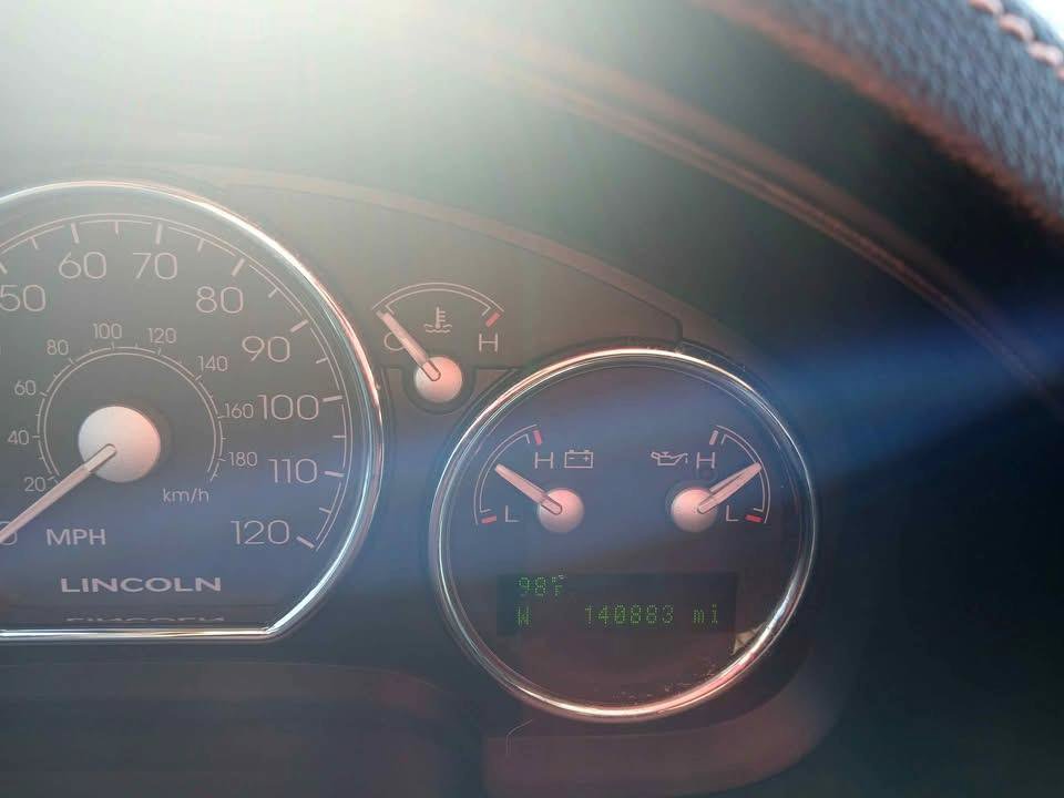 Used 2008 Lincoln Mark LT 4x4 image 17