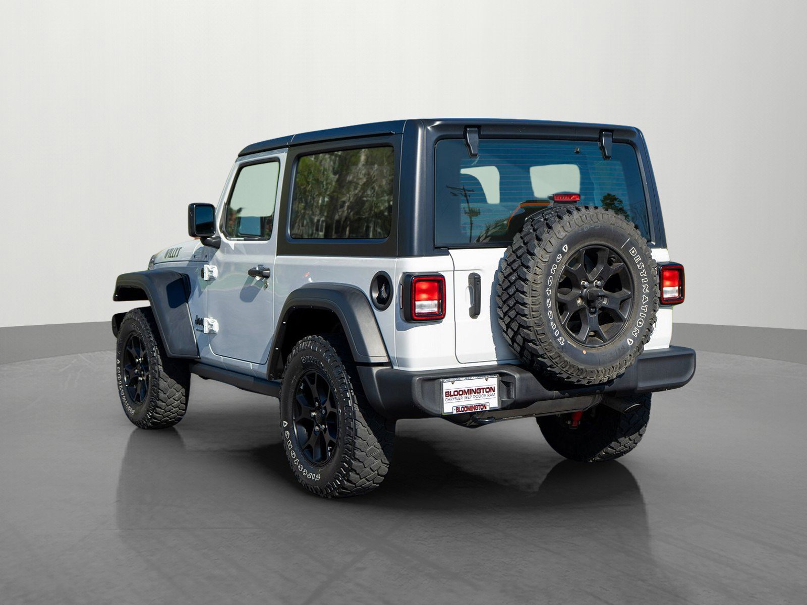 Used 2022 Jeep Wrangler Willys AWD/4WD image 5