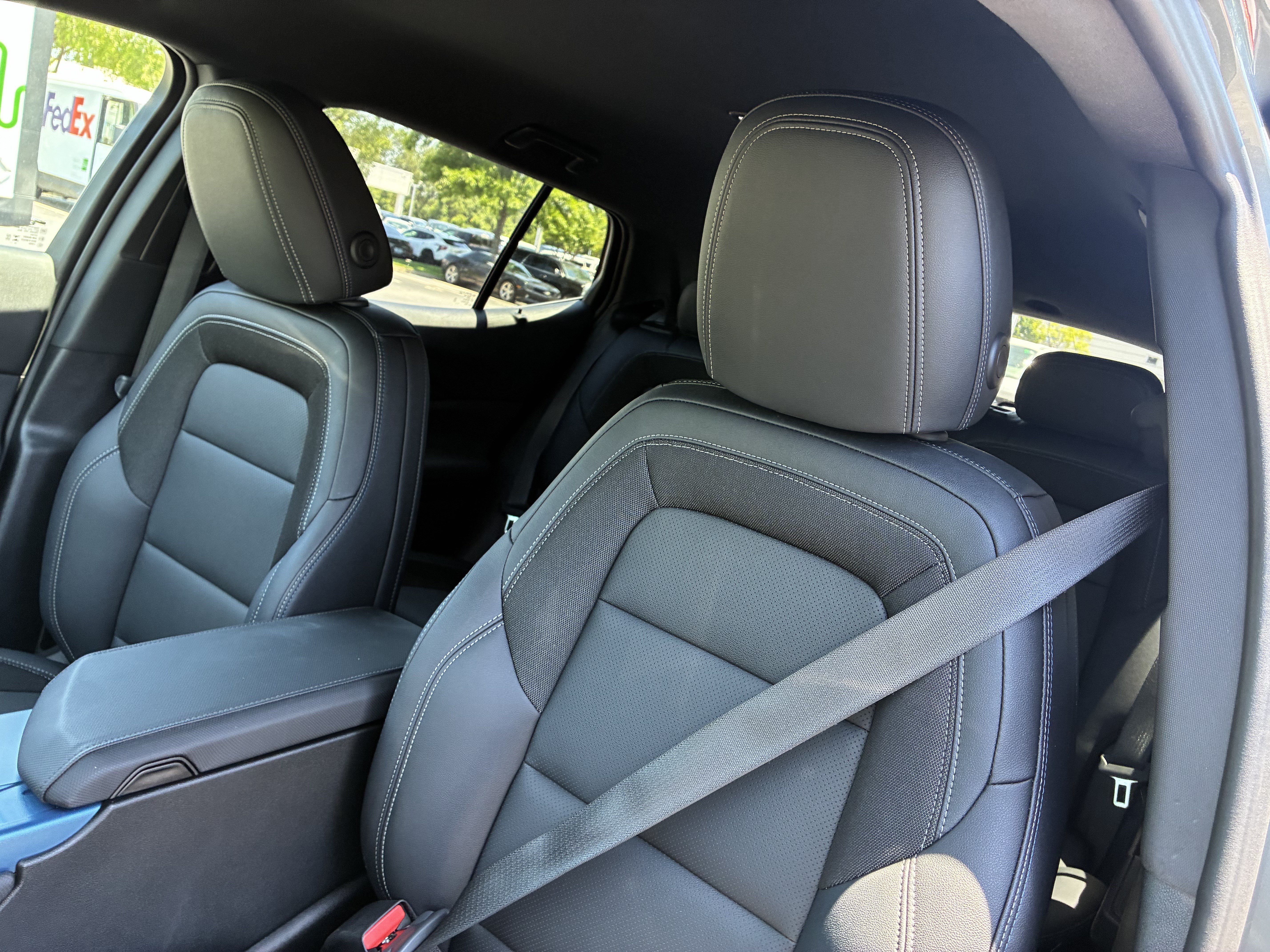 Used 2026 Chevrolet Equinox EV LT AWD/4WD image 21