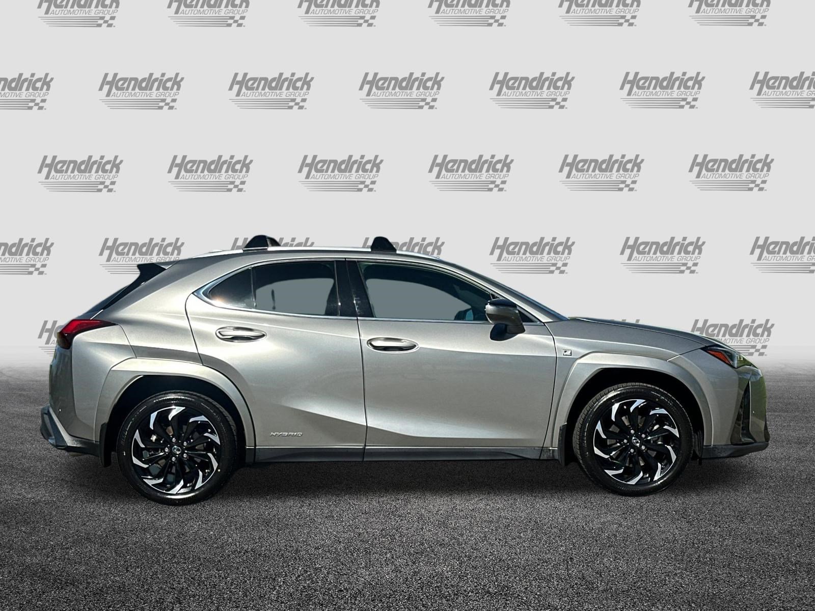 Certified 2022 Lexus UX 250h F Sport image 3