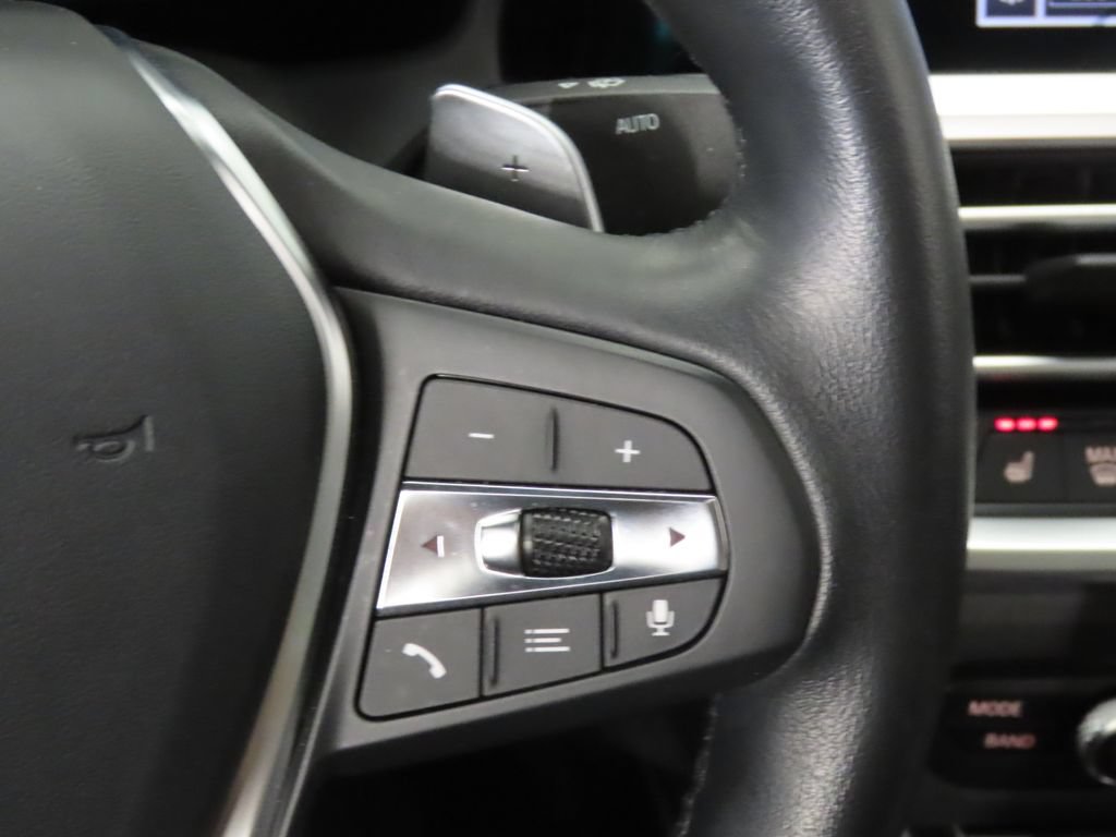 Used 2022 BMW 330i Sedan w/ Driving Assistance Package RWD image 21