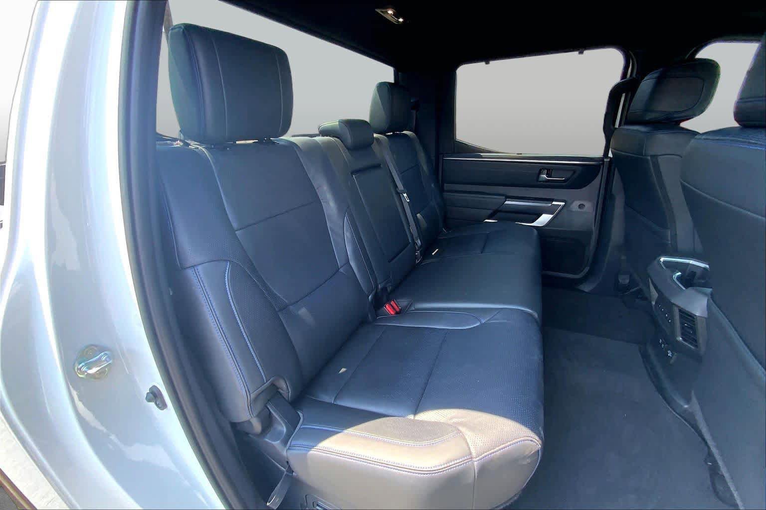 Used 2024 Toyota Tundra Platinum AWD/4WD image 20