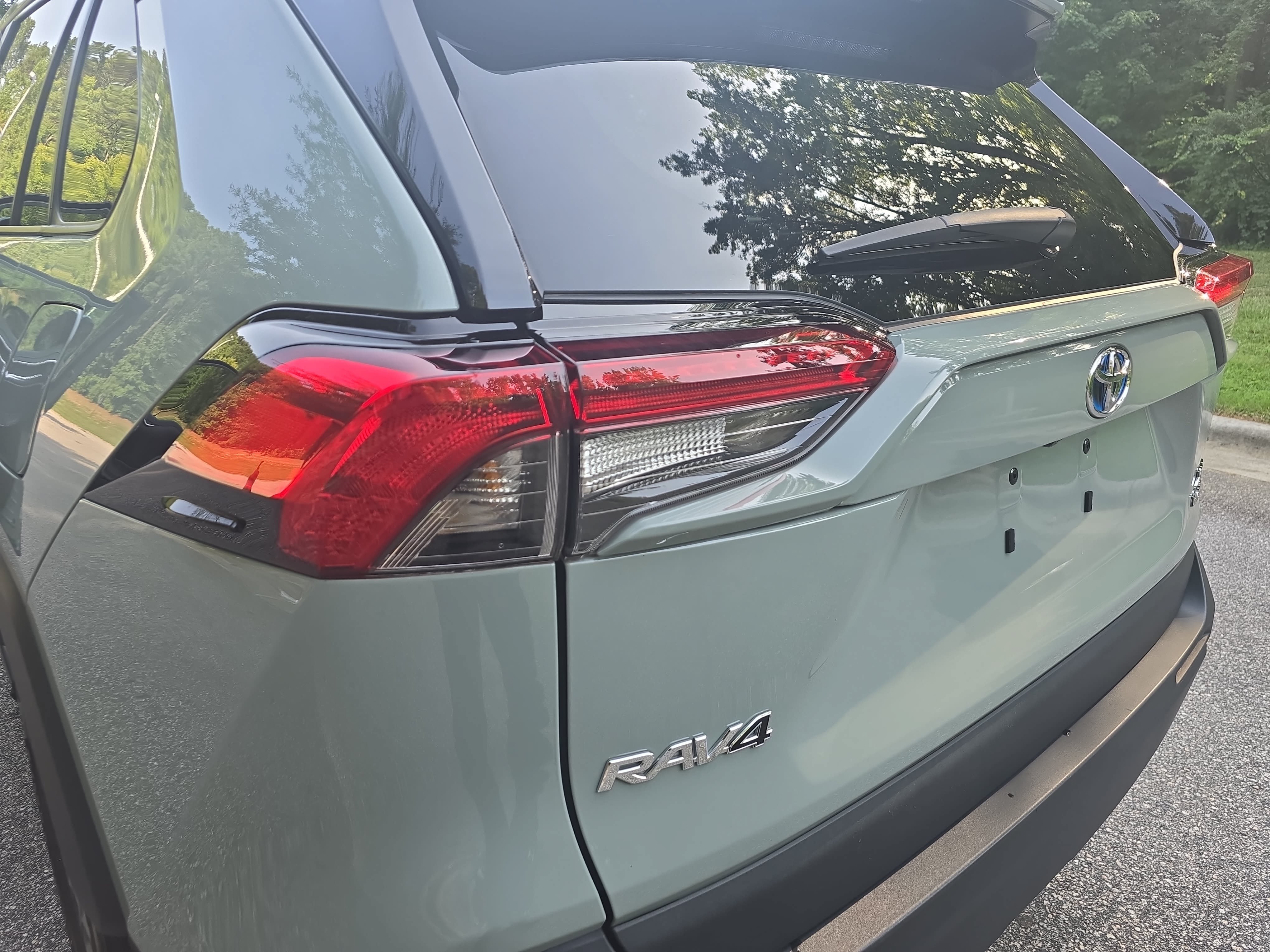 Used 2023 Toyota RAV4 XLE AWD/4WD image 31