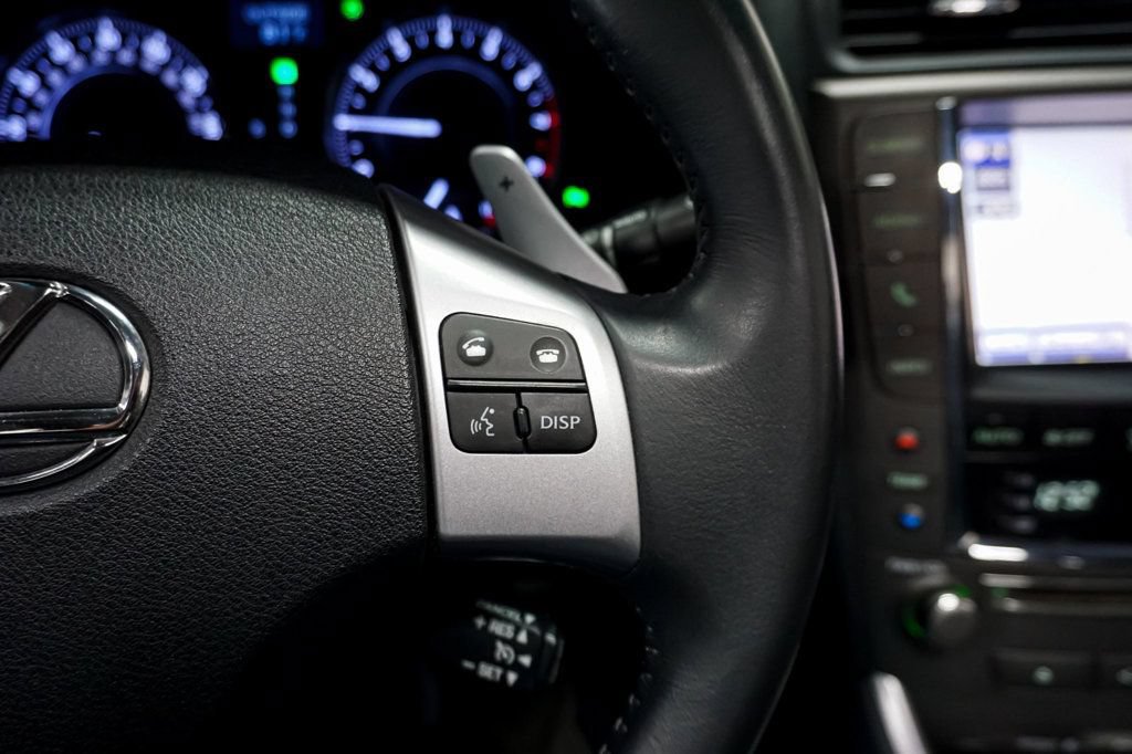 Used 2013 Lexus IS 350C w/ Luxury Pkg RWD image 31