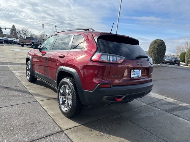 Used 2019 Jeep Cherokee Trailhawk image 8