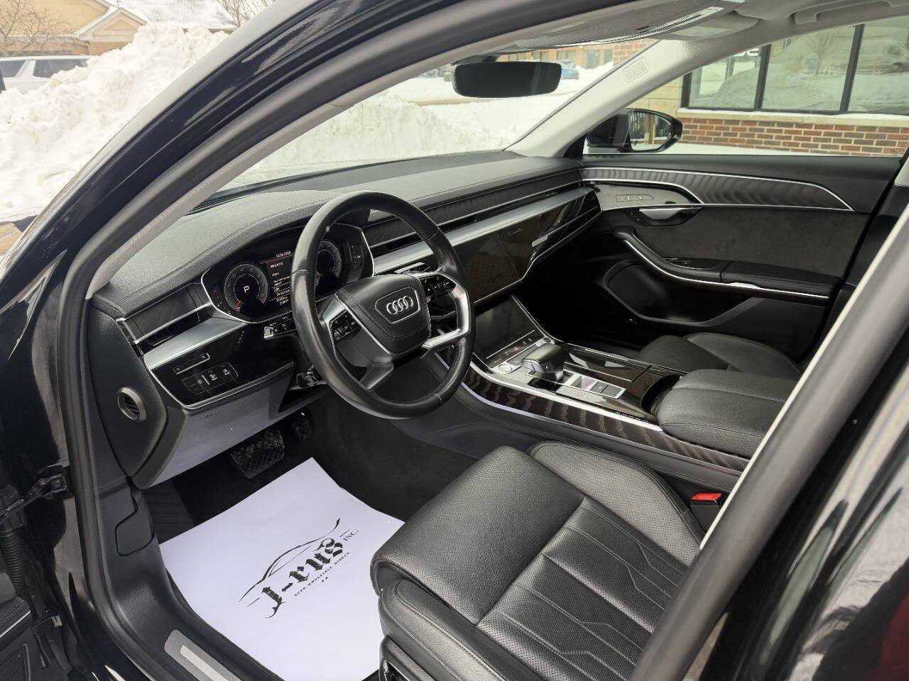 Used 2019 Audi A8 L 3.0T w/ Executive Package image 12