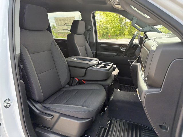 New 2026 Chevrolet Silverado 2500 LT w/ Z71 Chrome Sport Edition AWD/4WD image 32