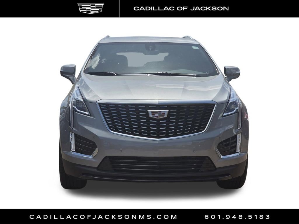 New 2026 Cadillac XT5 Luxury FWD image 2