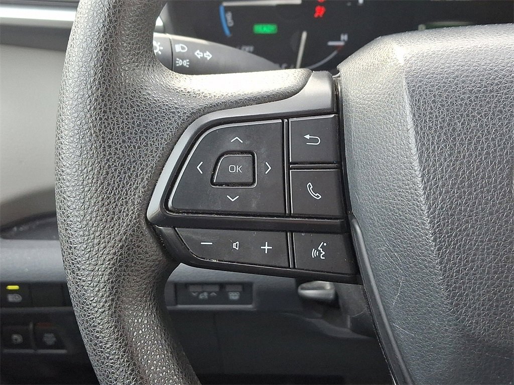 Used 2022 Toyota Sienna LE image 19