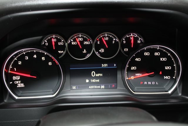 Used 2022 Chevrolet Silverado 1500 LT w/ Z71 Off-Road Package image 9