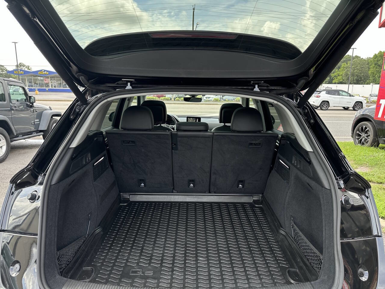 Used 2019 Audi Q5 2.0T Premium image 18