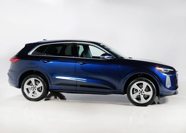 Certified 2025 Audi Q5 Premium Plus w/ Premium Plus image 30