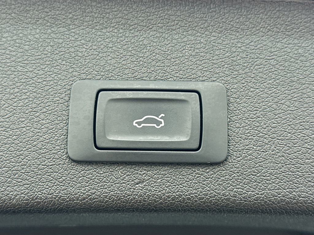 Used 2015 Audi Q5 3.0T Premium Plus w/ Technology Package image 13