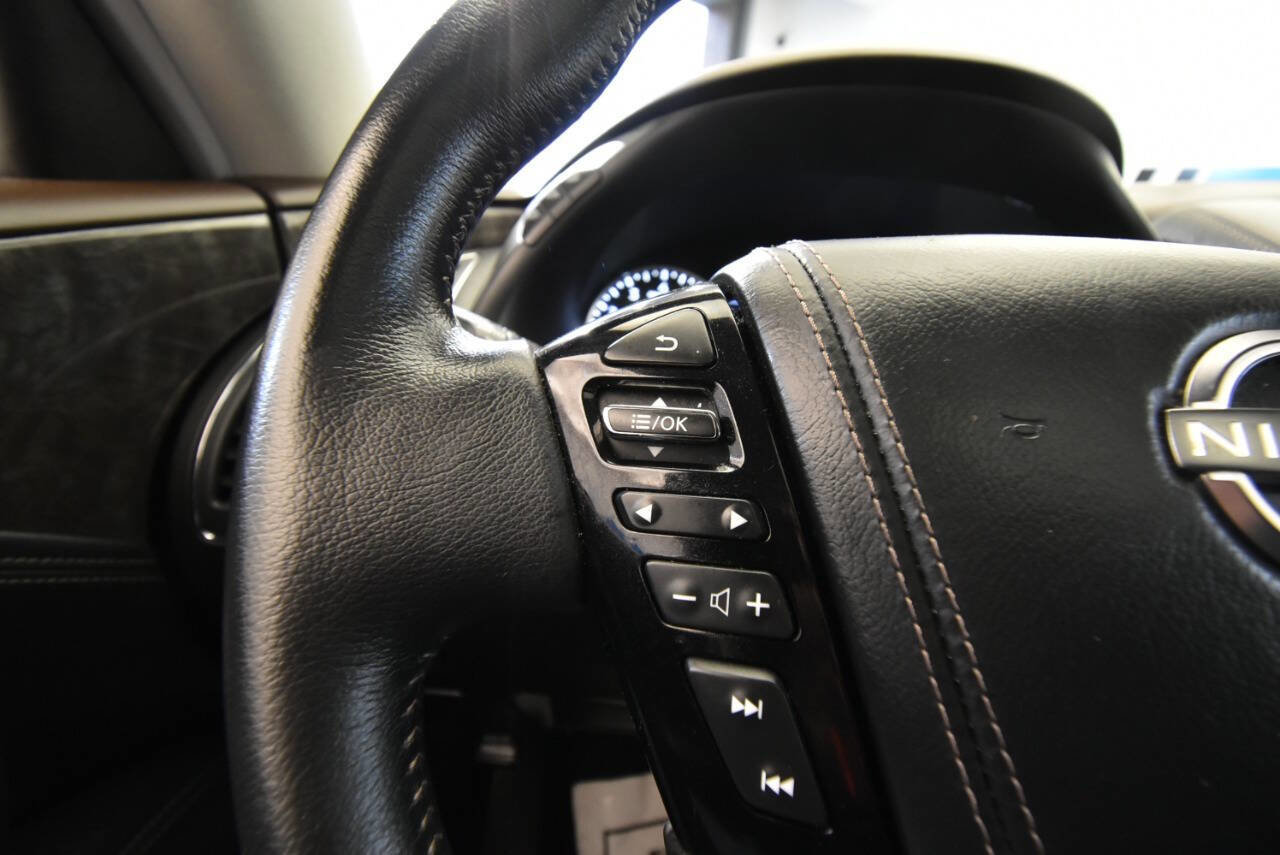 Used 2022 Nissan Armada Platinum w/ Captain's Chairs Package image 27