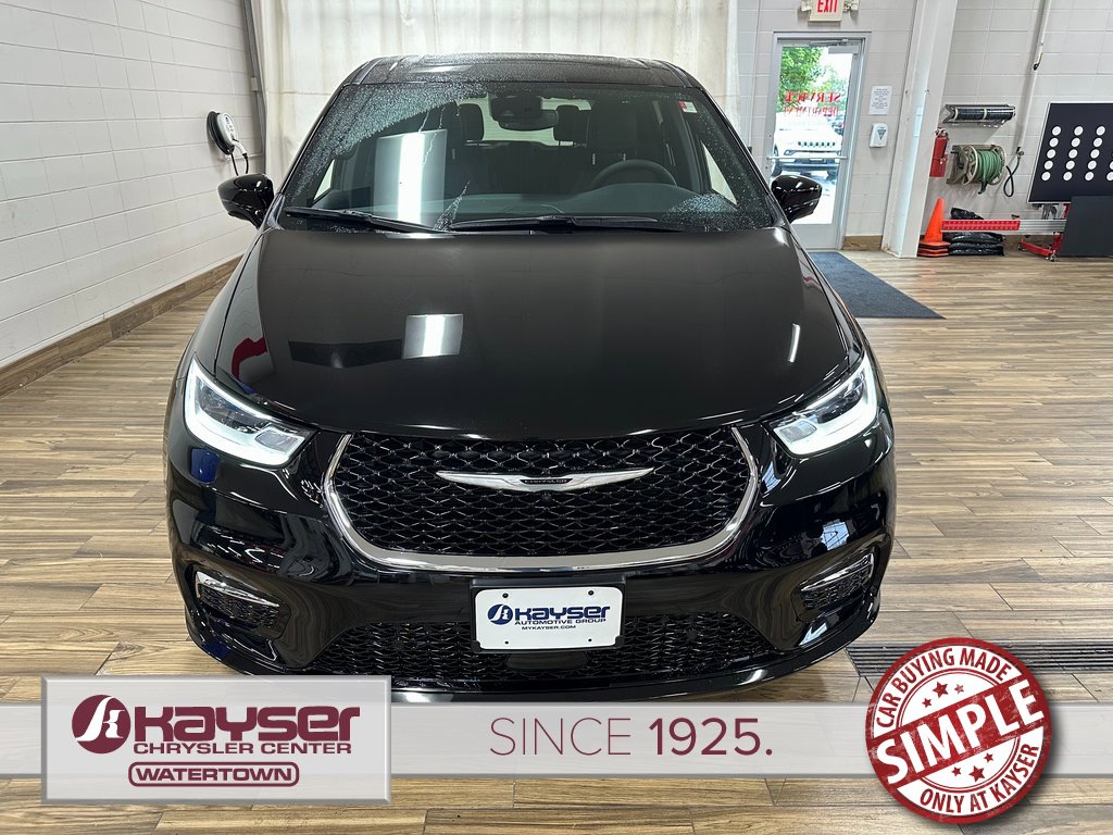 New 2026 Chrysler Pacifica Select image 7