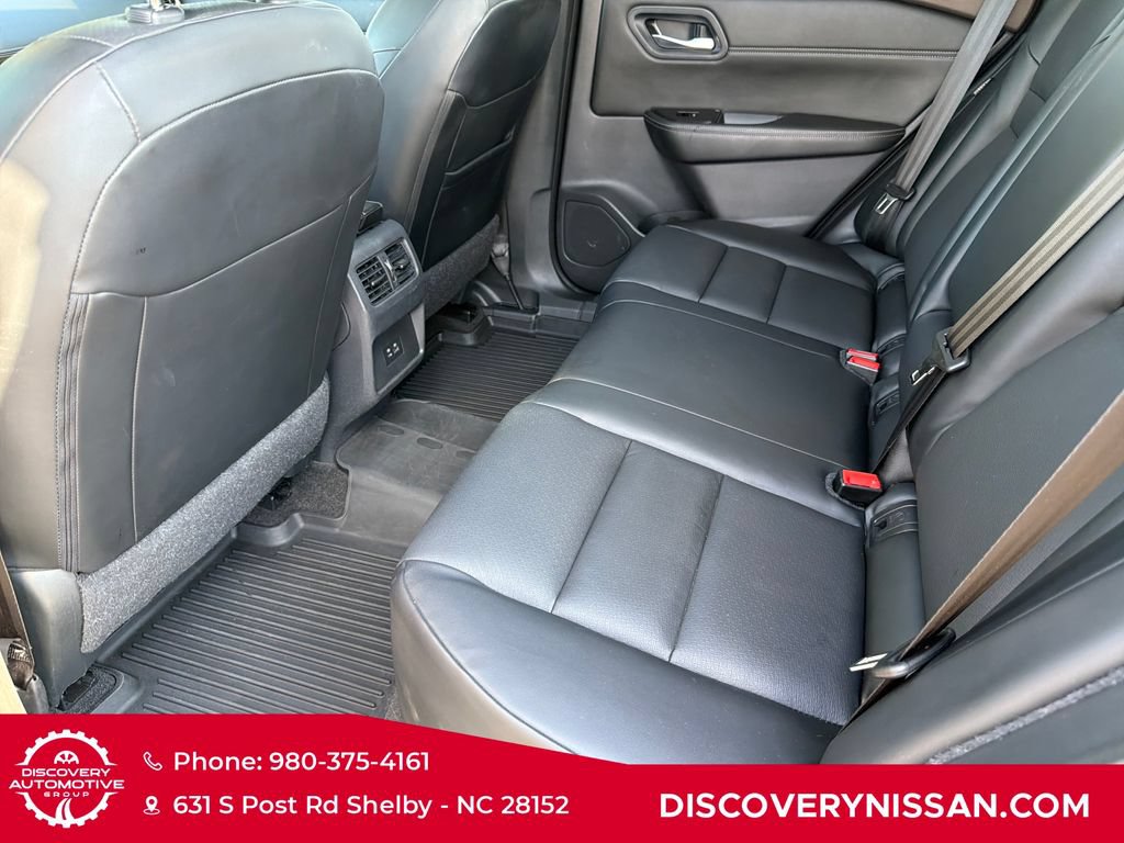 Certified 2023 Nissan Rogue SV w/ SV Premium Package FWD image 33