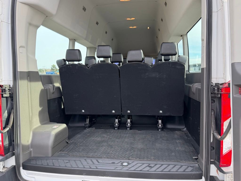 Used 2020 Ford Transit 350 XL image 9