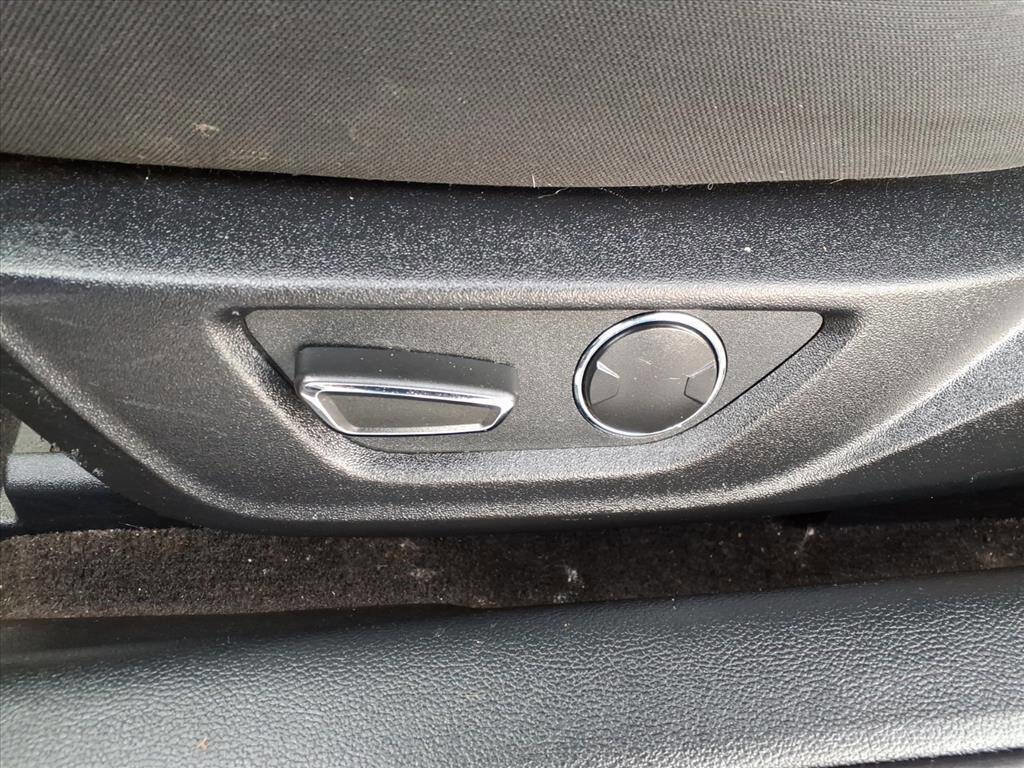 Used 2017 Ford Mustang Coupe image 15