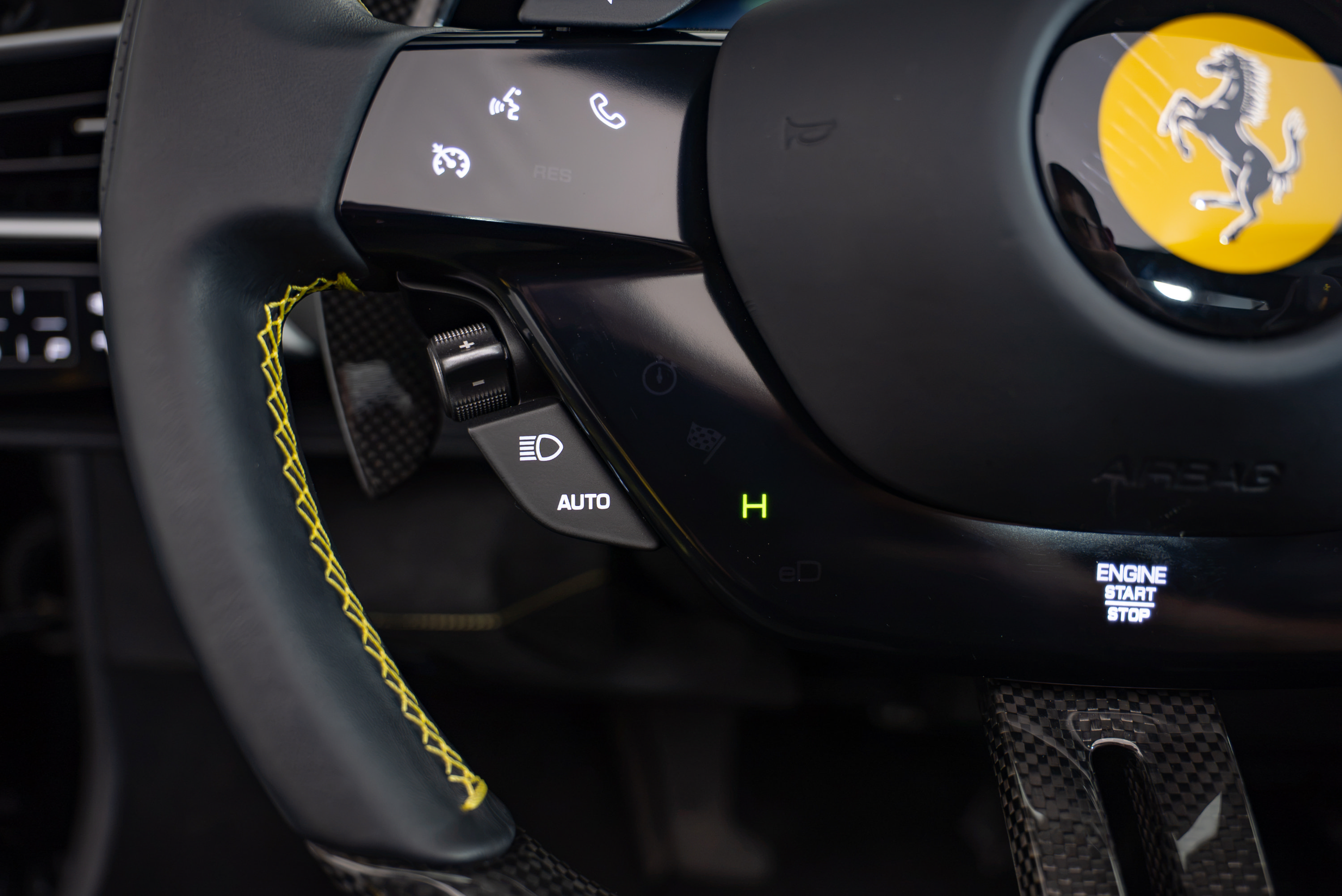 Used 2024 Ferrari 296 GTS RWD image 15