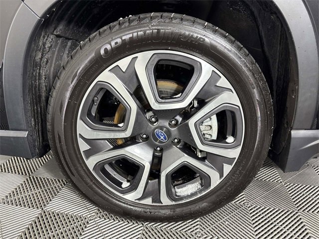 Used 2024 Subaru Ascent Limited image 27