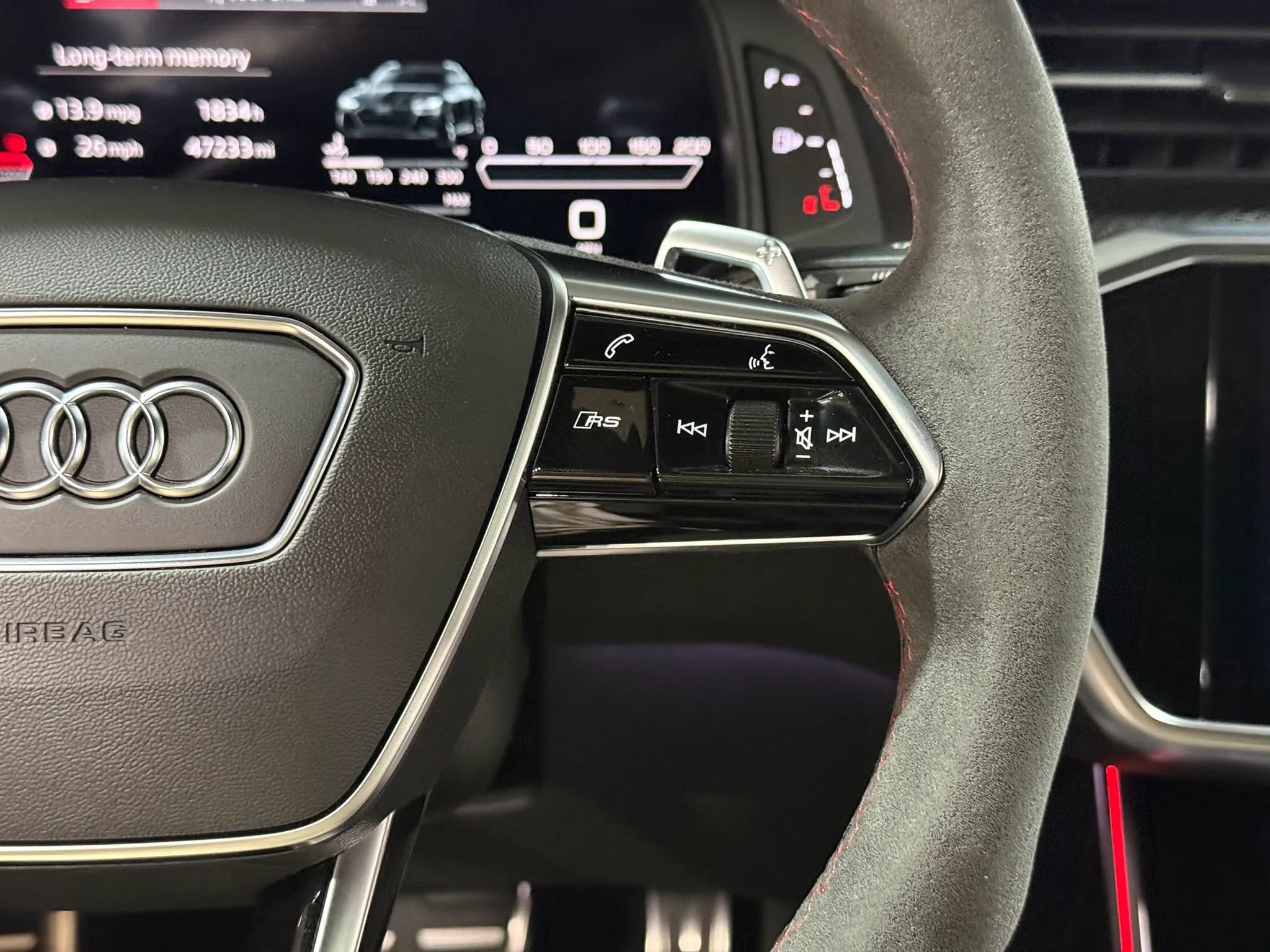 Used 2021 Audi RS 6 w/ Carbon Optic Package image 27