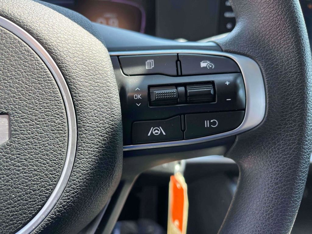 Used 2023 Kia Sportage LX FWD image 18