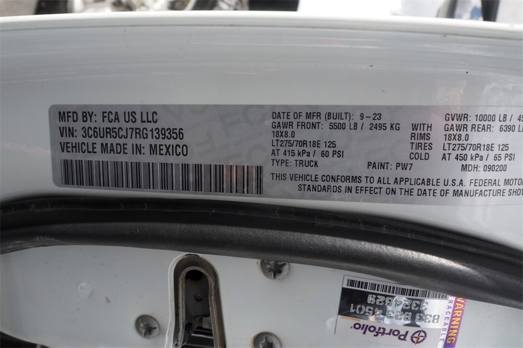 Used 2024 RAM 2500 Tradesman w/ Chrome Appearance Group image 28