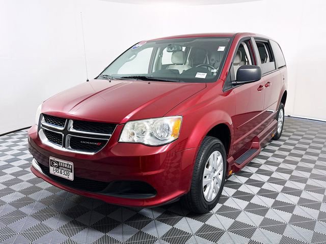 Used 2014 Dodge Grand Caravan SE w/ Quick Order Package 29E SE image 3