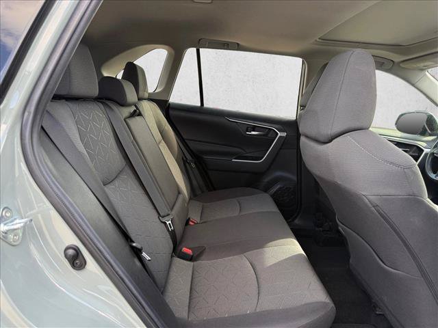 Used 2022 Toyota RAV4 XLE w/ Convenience Package AWD/4WD image 20