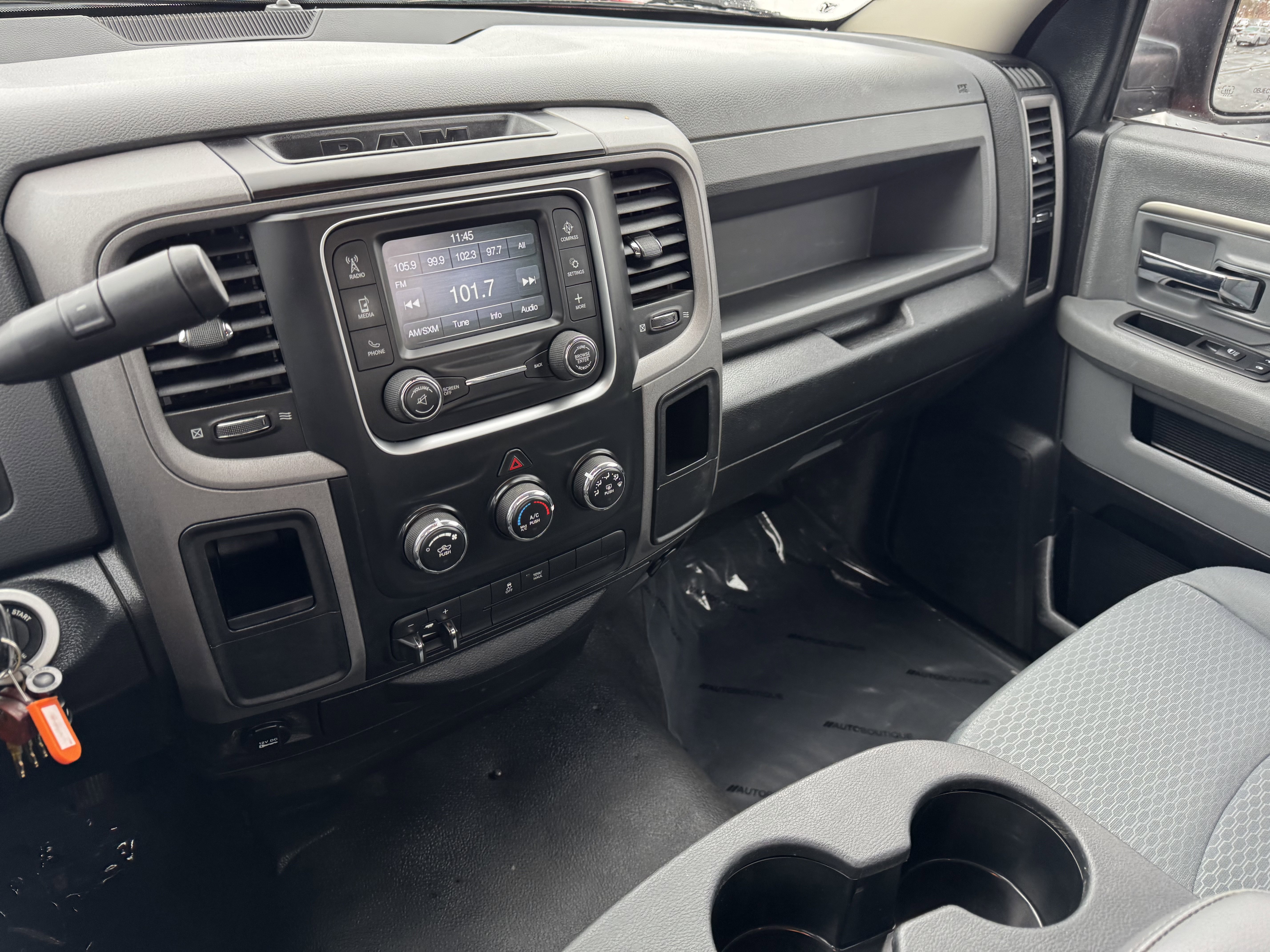 Used 2017 RAM 2500 Tradesman w/ Power & Remote Entry Group RWD image 22