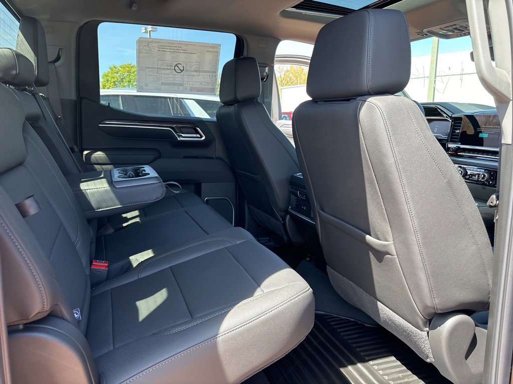 New 2025 Chevrolet Silverado 1500 LTZ w/ Technology Package image 29