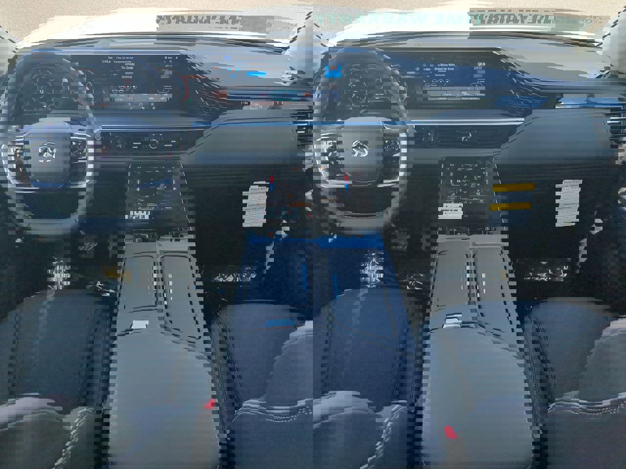 New 2026 INFINITI QX80 Luxe w/ Cargo Package image 16