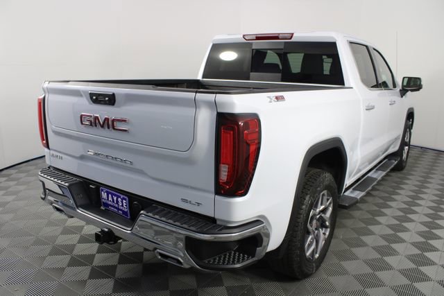 New 2026 GMC Sierra 1500 SLT image 27