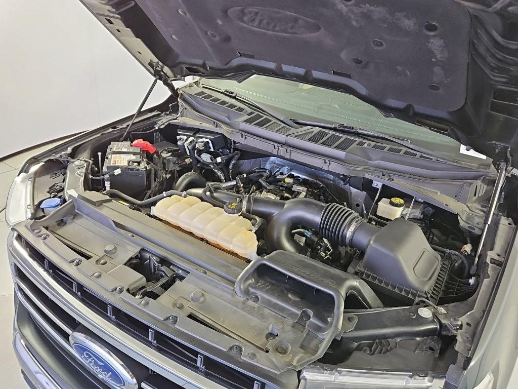 Used 2021 Ford F150 Lariat RWD image 7