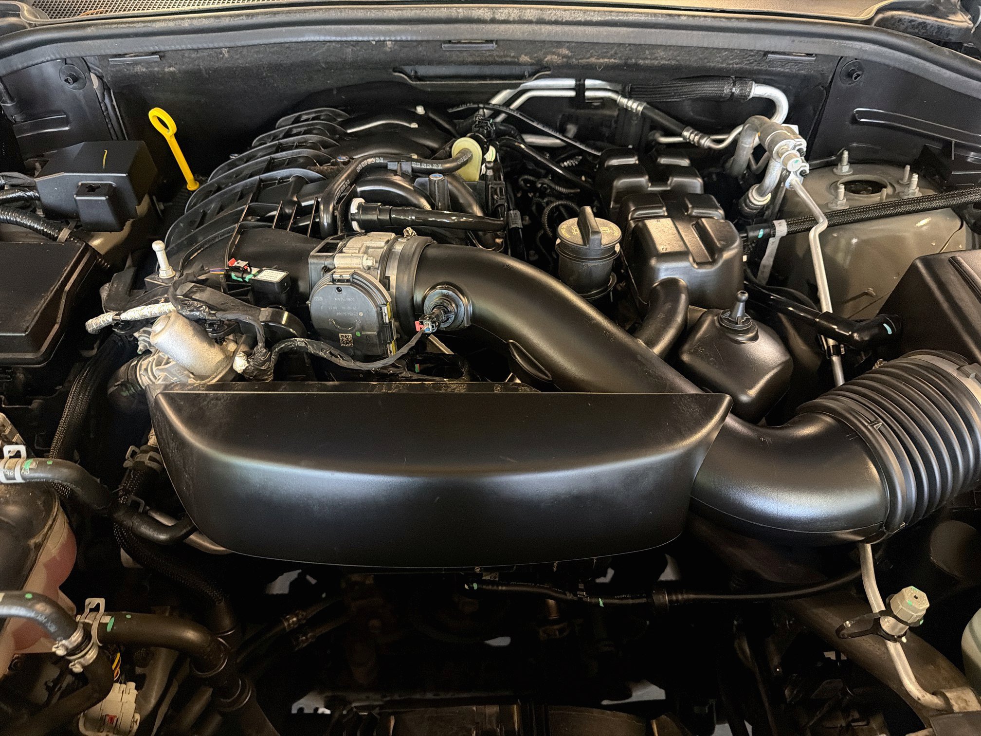 Used 2025 Dodge Durango GT AWD/4WD image 34