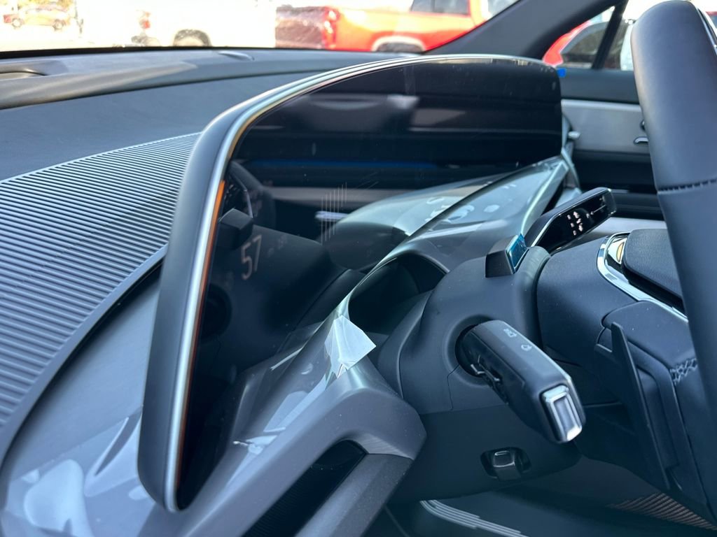 New 2026 Cadillac Vistiq Sport w/ LPO, Floor Liner Package image 17