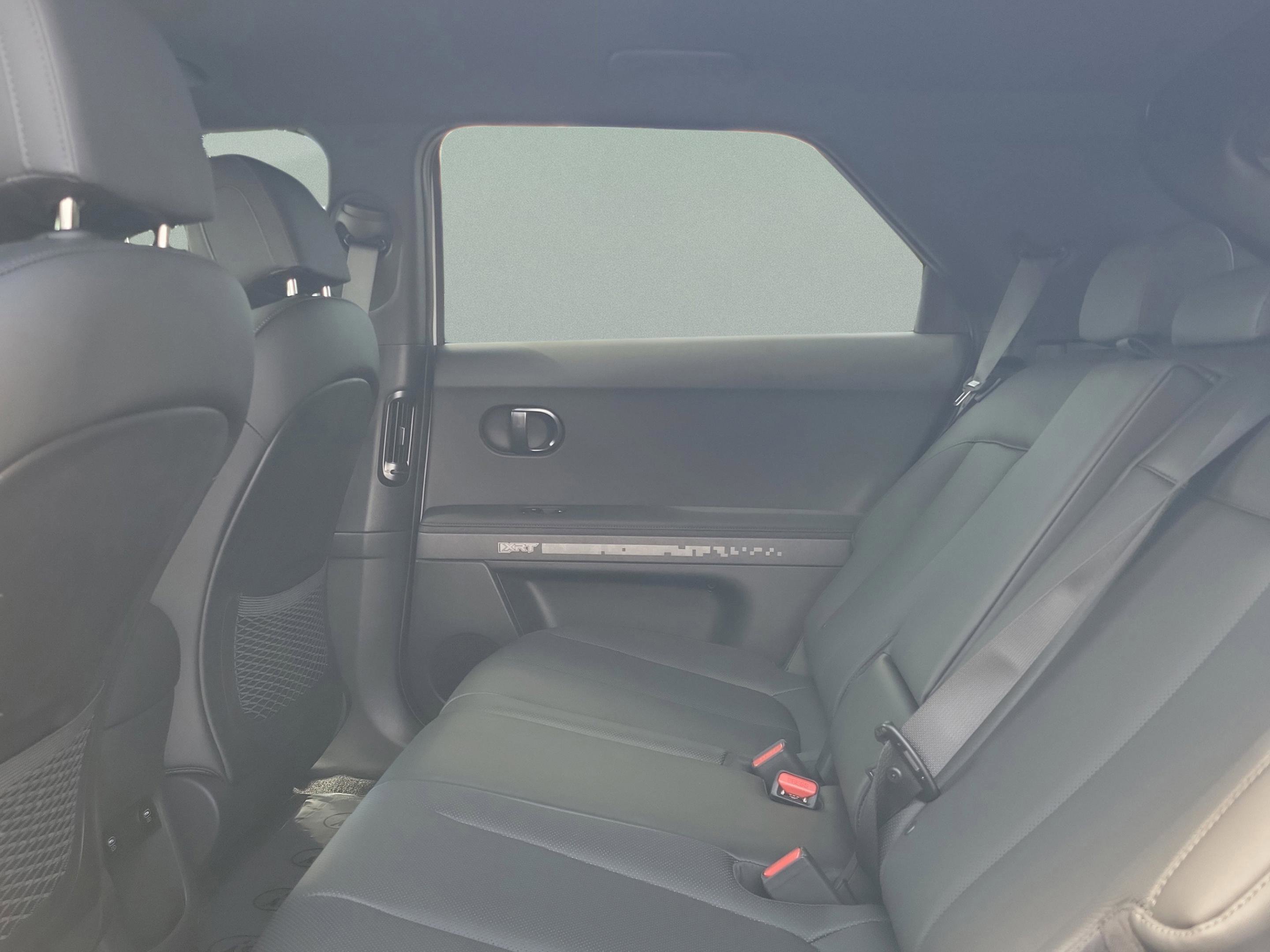 New 2025 Hyundai Ioniq 5 XRT image 12