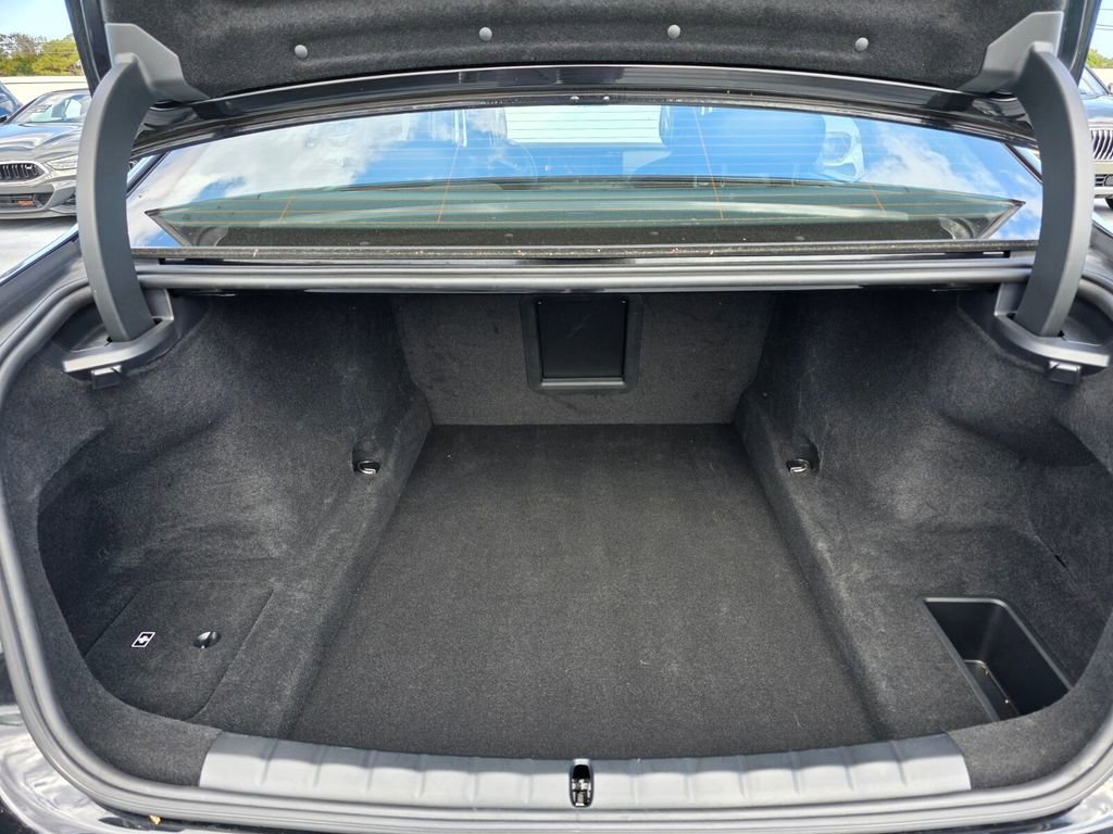 Certified 2023 BMW 740i 740i image 16