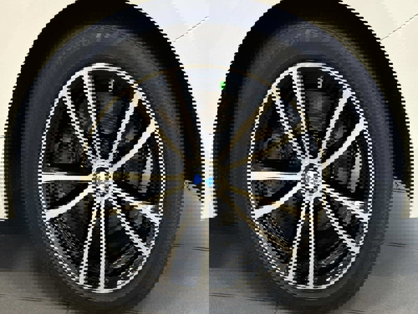 Used 2020 BMW 230i xDrive Convertible w/ Convenience Package image 12