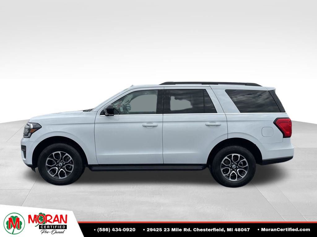 Used 2022 Ford Expedition XL AWD/4WD image 2