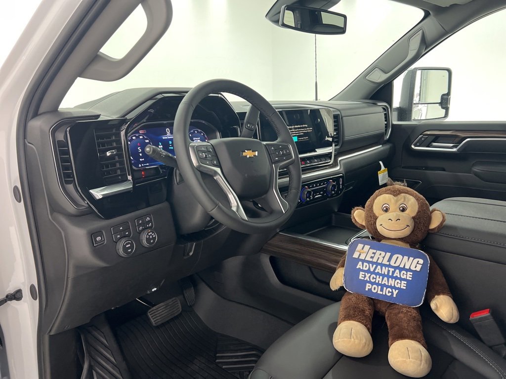 New 2026 Chevrolet Silverado 2500 LT w/ Z71 Chrome Sport Edition image 9