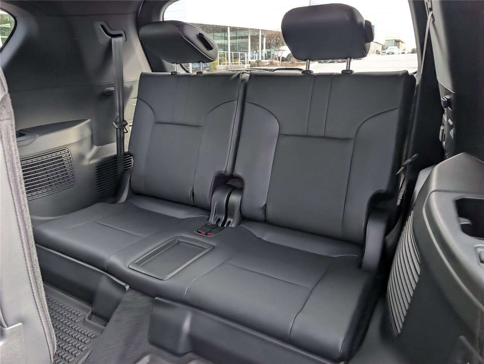 New 2026 Lexus LX 700h Luxury image 10