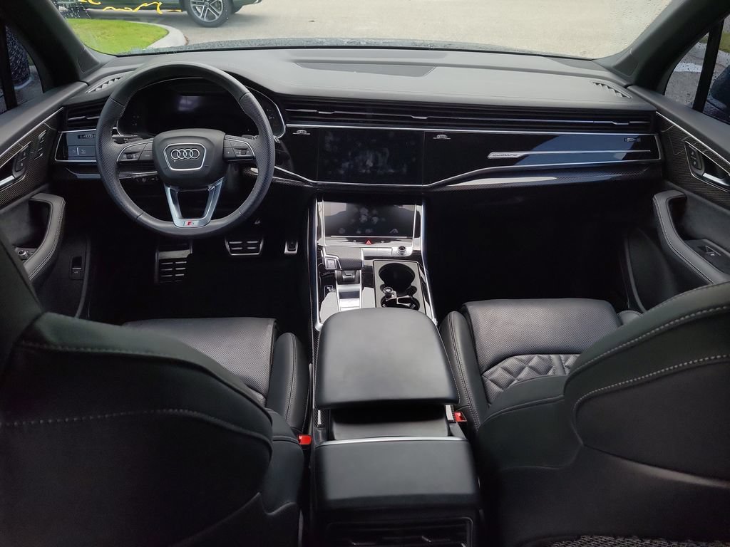 Used 2023 Audi SQ7 Premium Plus AWD/4WD image 9