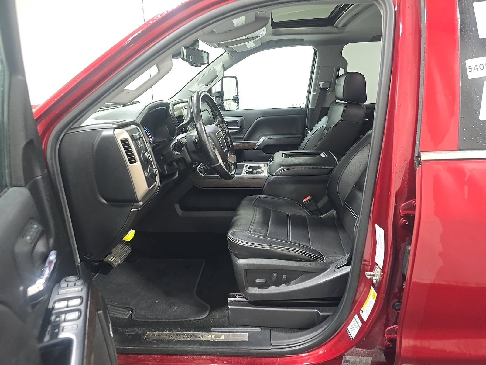 Used 2019 GMC Sierra 2500 Denali AWD/4WD image 13