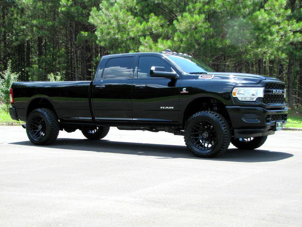 Used 2022 RAM 3500 Tradesman image 3