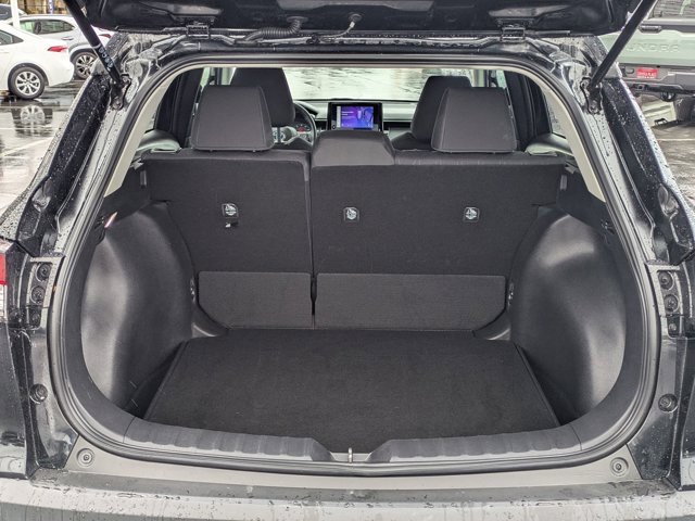 Used 2025 Toyota Corolla Cross LE image 10