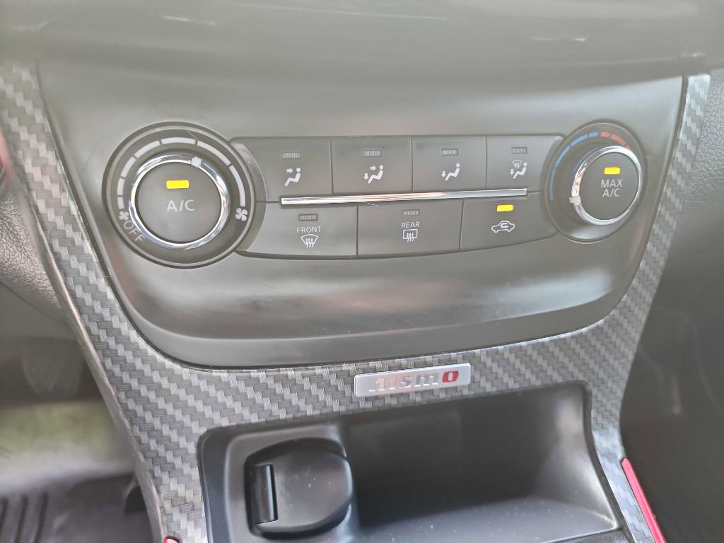 Used 2017 Nissan Sentra NISMO w/ NISMO Premium Package FWD image 24