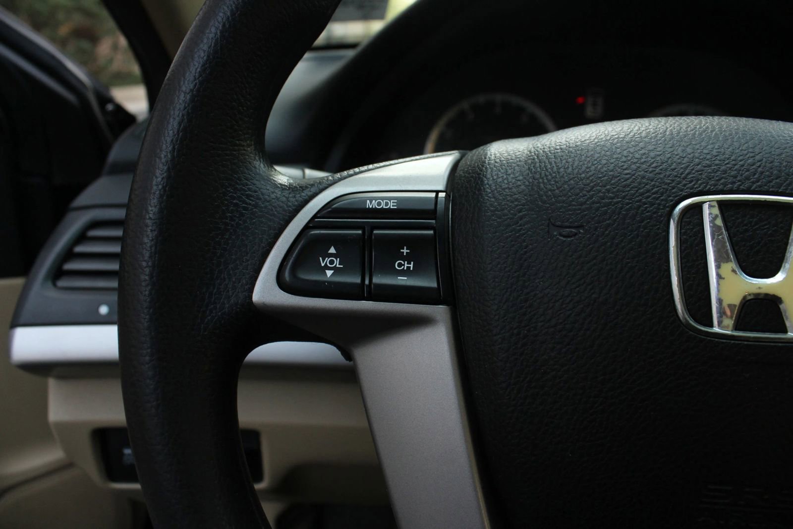 Used 2012 Honda Accord LX image 26